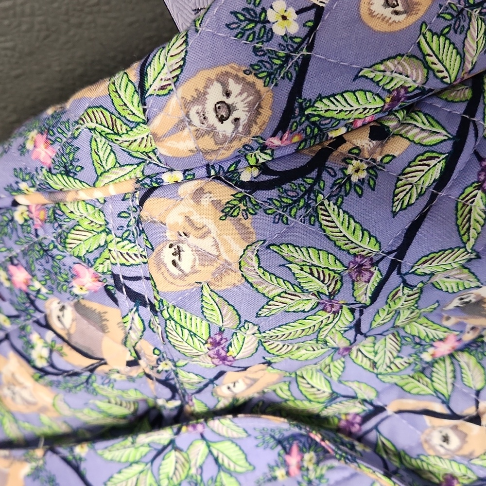 Vera  Bradley grand traveler bag nwt - Picture 3 of 3